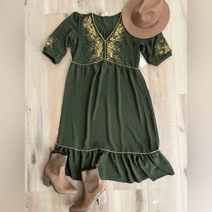 NEW Anthropologie brand fig and flower Boho Midi Dress Large